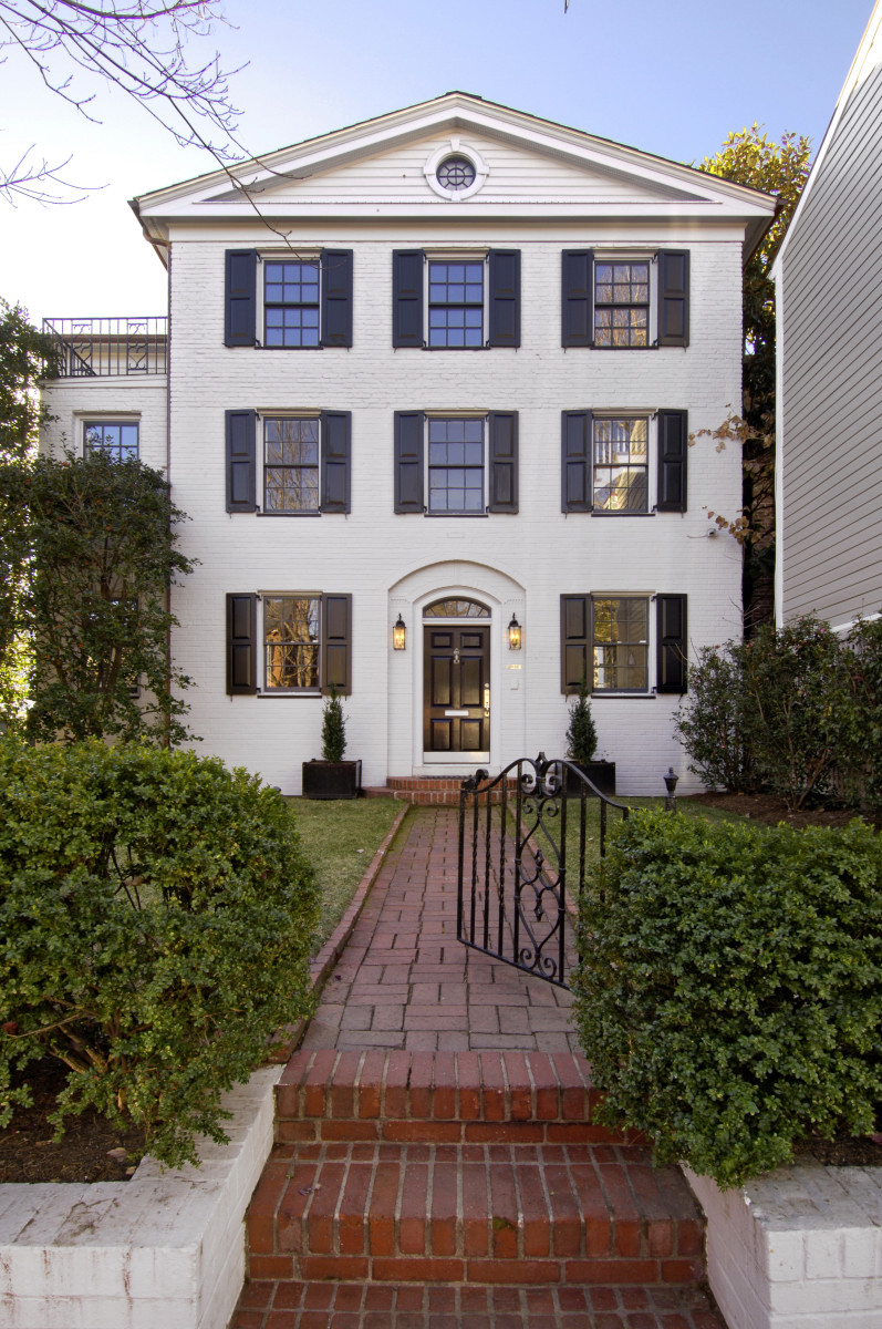 Third story addition in Georgetown