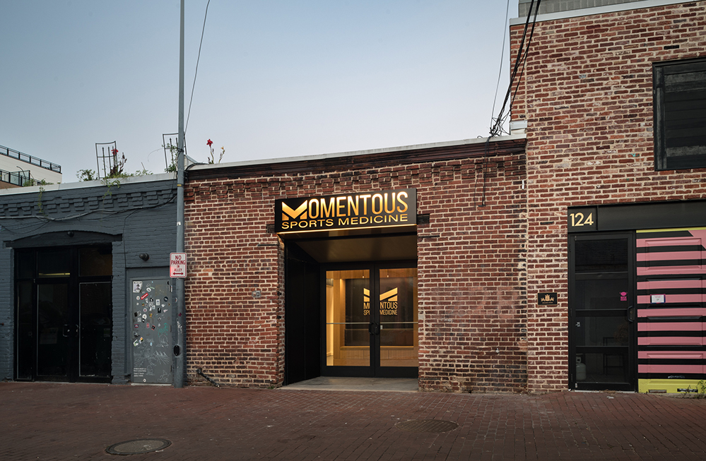 Momentous Sports Medicine