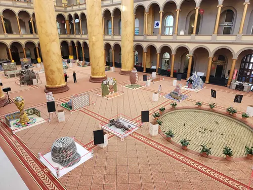 Canstruction